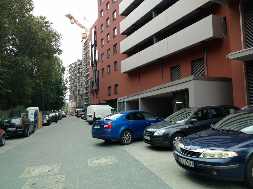 Pixel White Apart Wroclaw Exterior photo