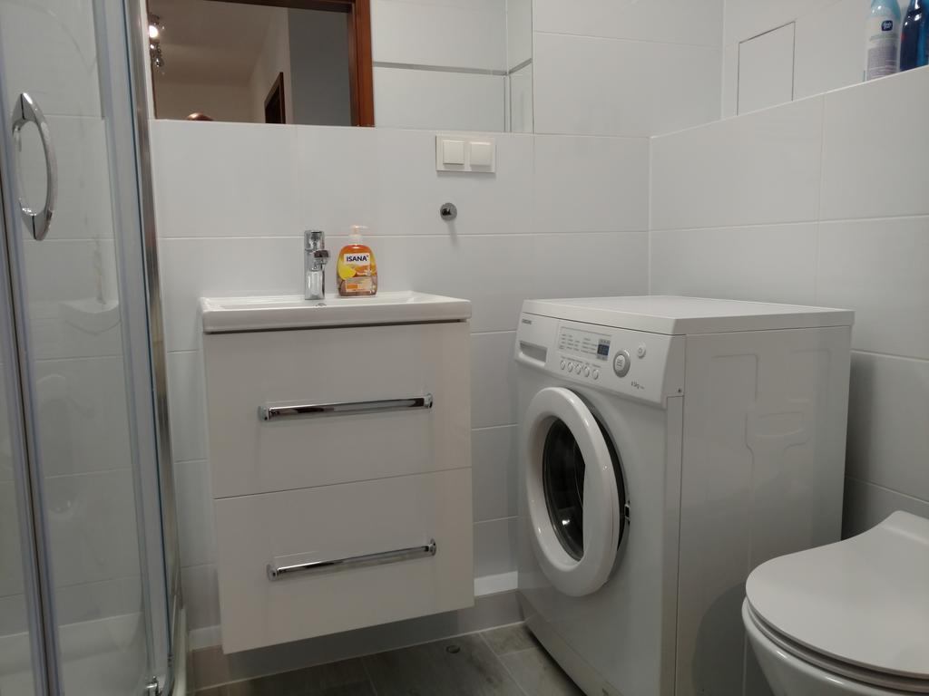 Pixel White Apart Wroclaw Exterior photo