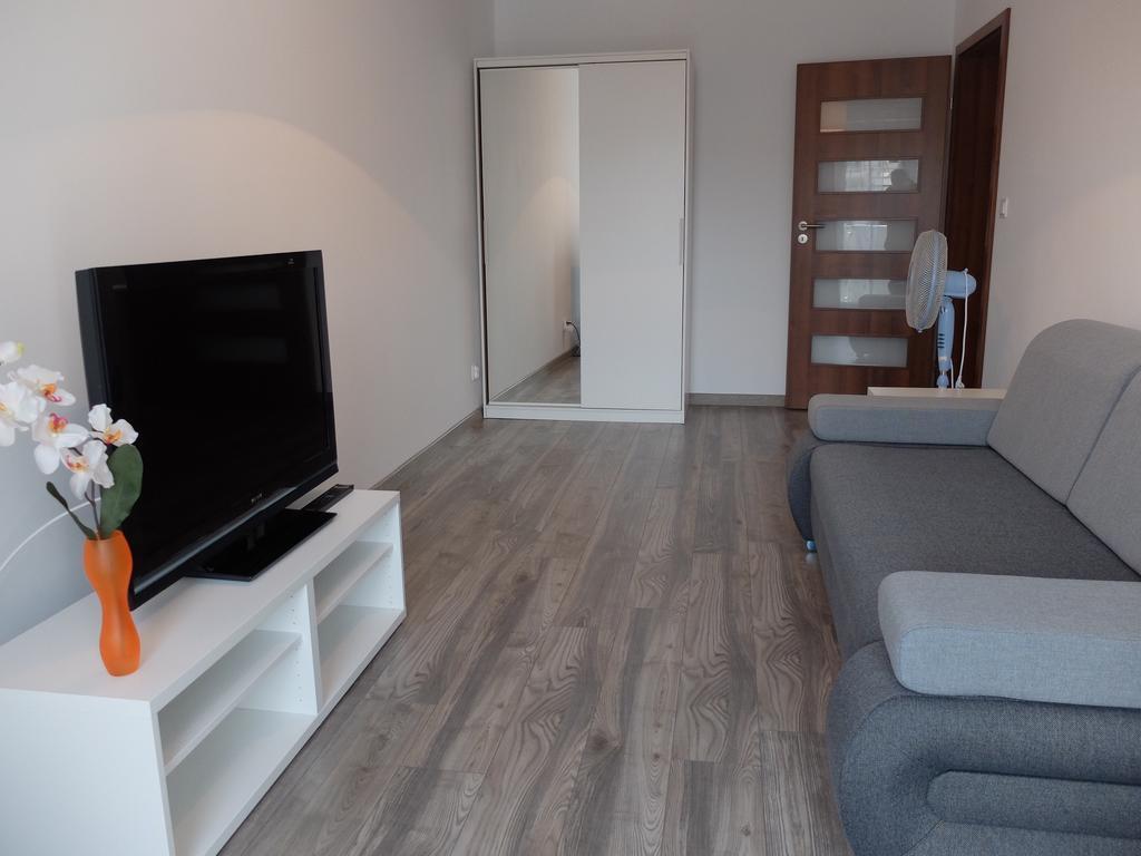 Pixel White Apart Wroclaw Exterior photo