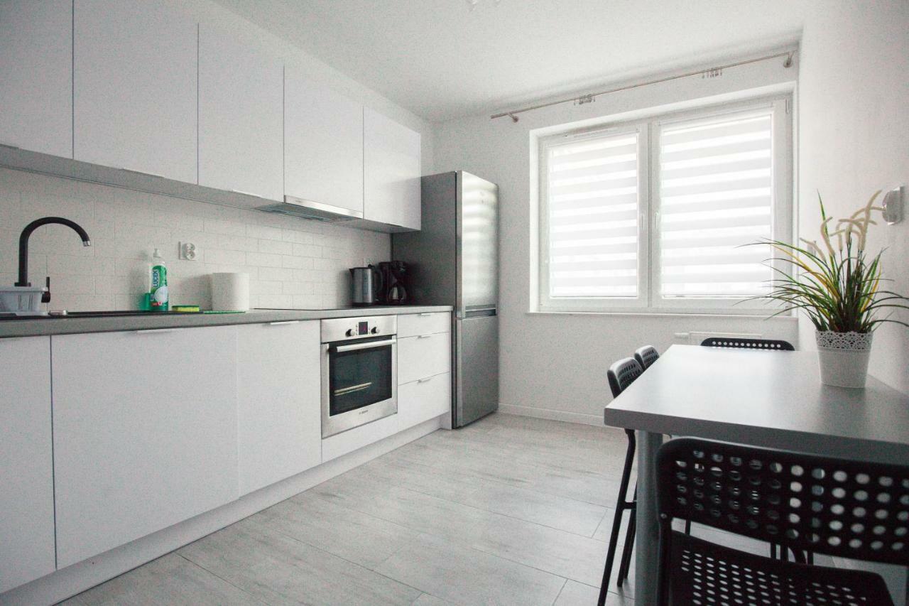 Pixel White Apart Wroclaw Exterior photo